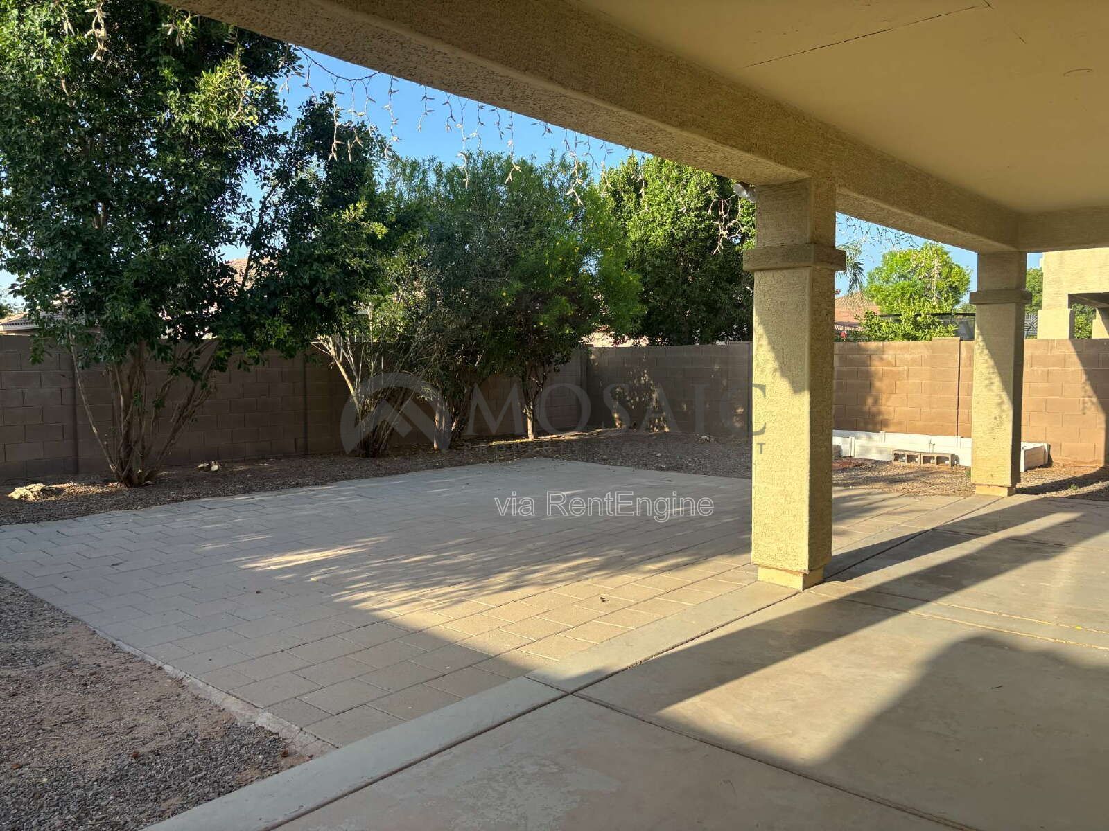 Spacious 4-Bedroom Home with 3 Full Baths in Prime Gilbert Location! property image