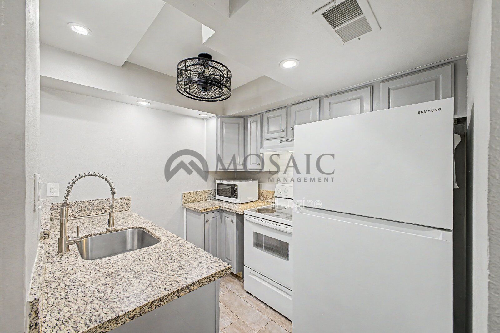 Charming 2-Bed, 2-Bath Condo Retreat in Mesa – Cozy Living Awaits! property image