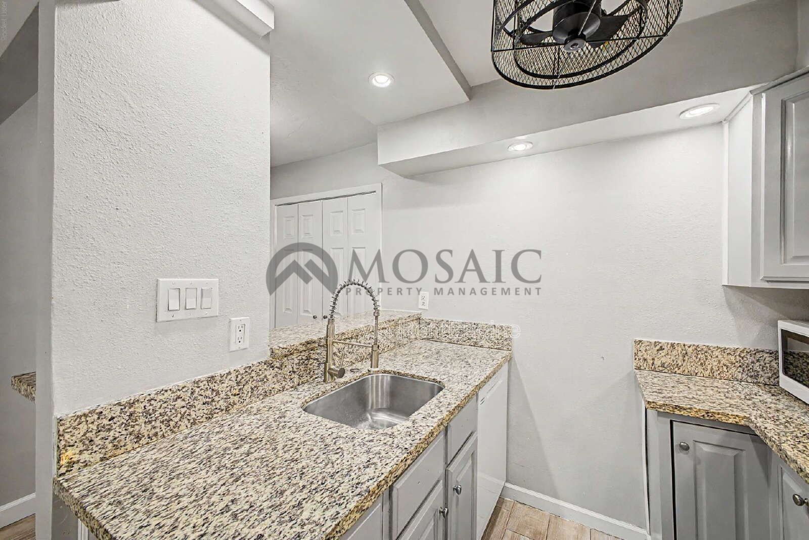 Charming 2-Bed, 2-Bath Condo Retreat in Mesa – Cozy Living Awaits! property image