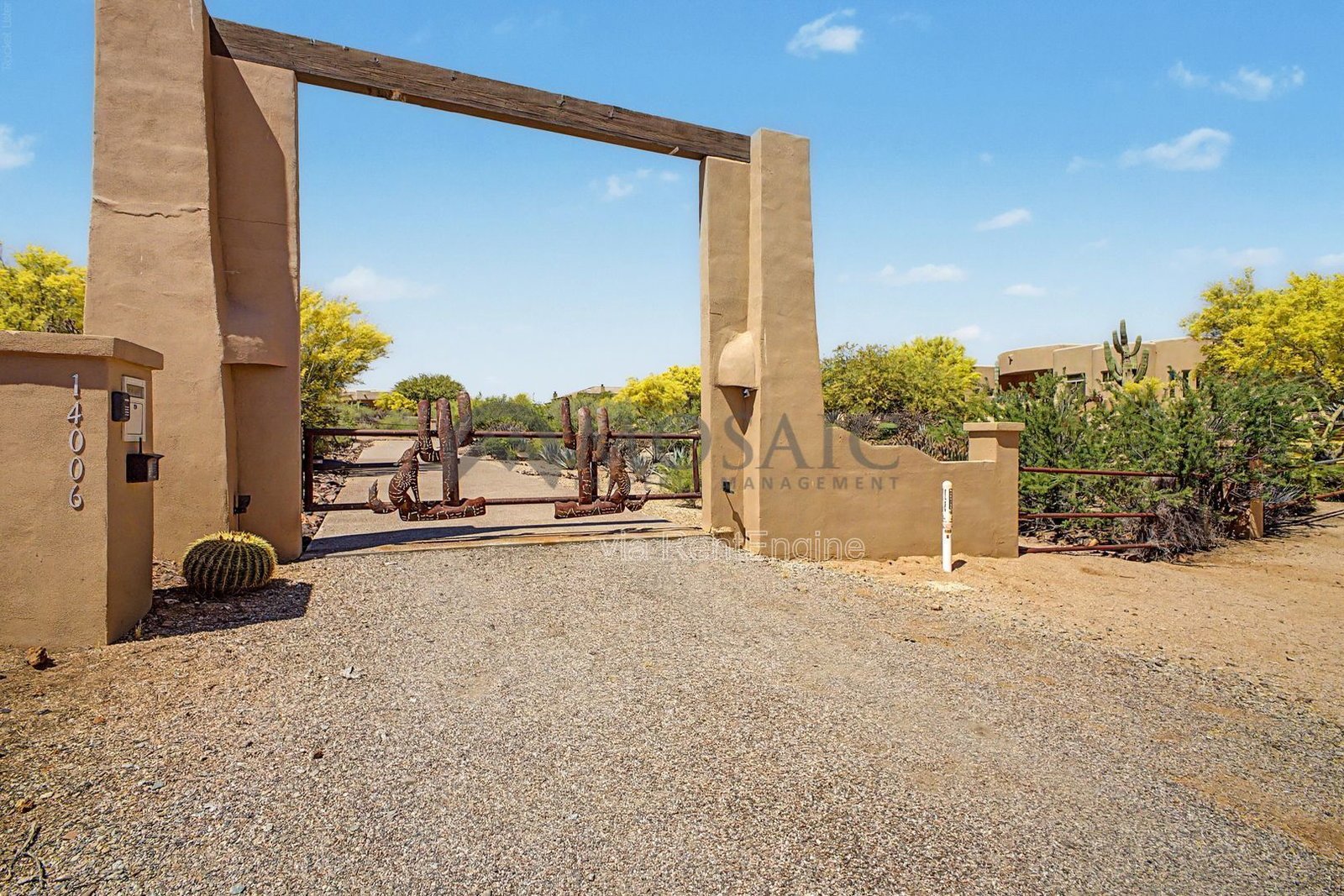 Beautiful 1.3 Acre Desert Oasis! property image