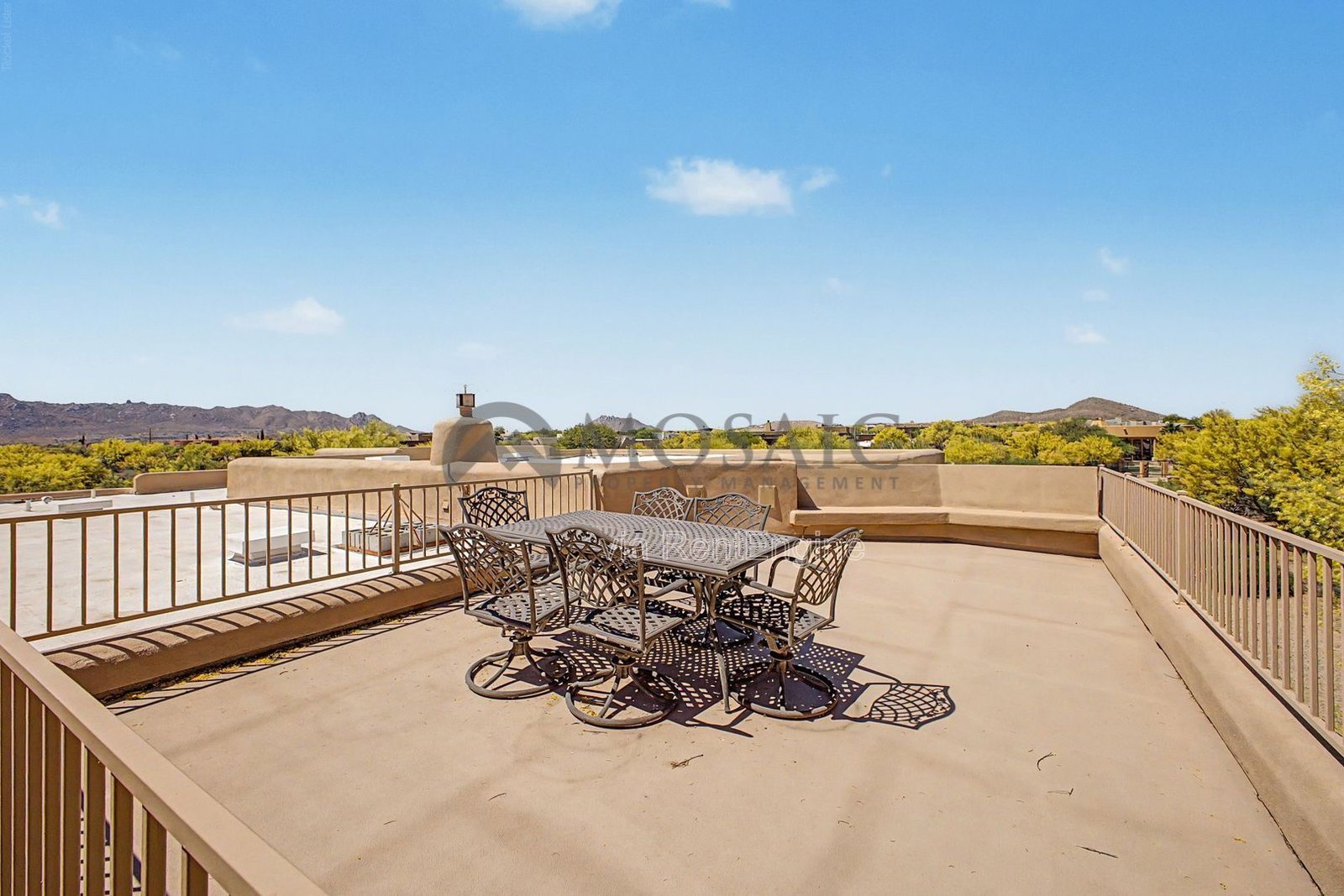 Beautiful 1.3 Acre Desert Oasis! property image