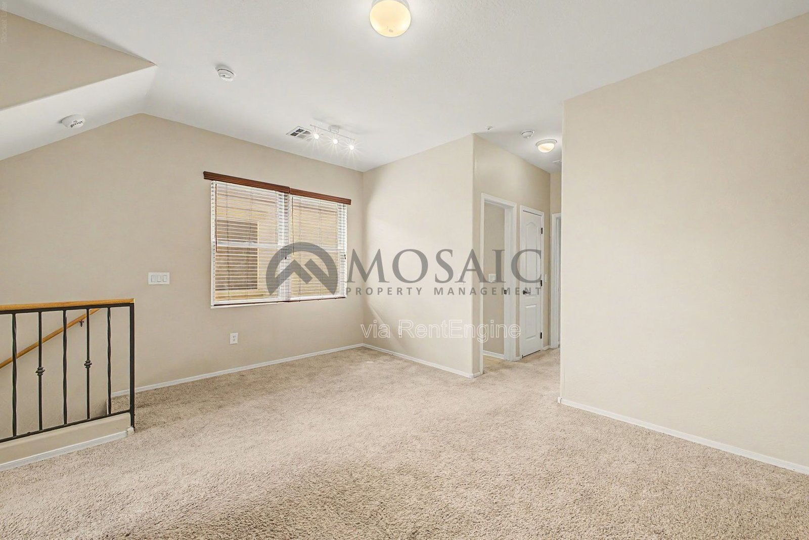 Amazing 3 bed, 2 bath home in Gilbert property image