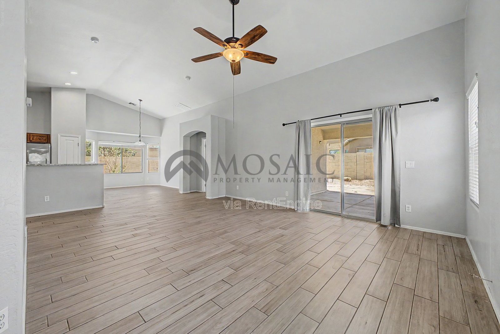 True 4 Bedroom, move in ready home in great QC Location! property image