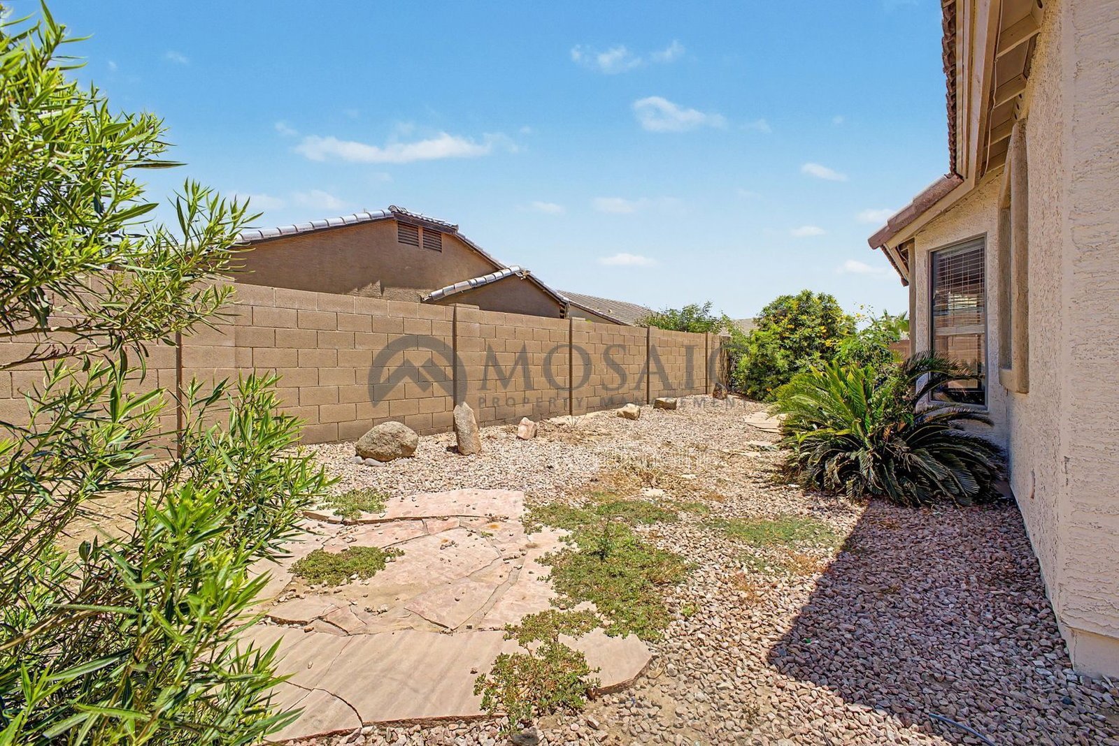 True 4 Bedroom, move in ready home in great QC Location! property image