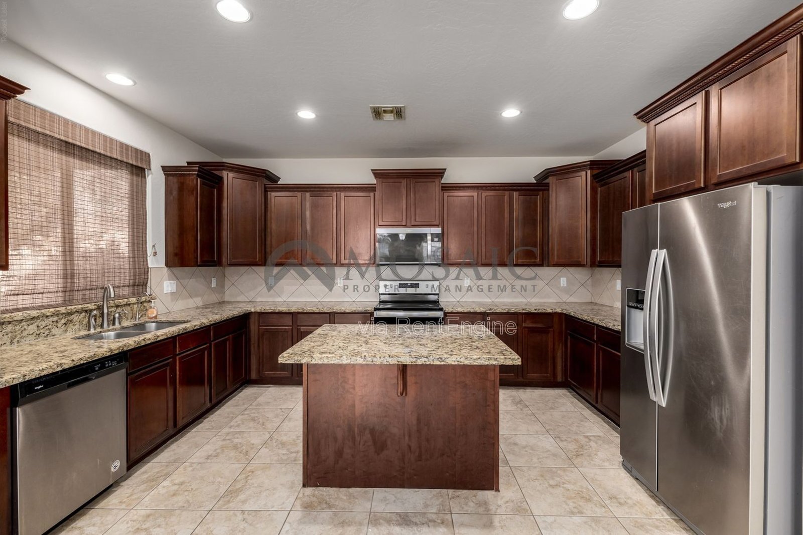 Spacious 4-Bedroom Home with 3 Full Baths in Prime Gilbert Location! property image