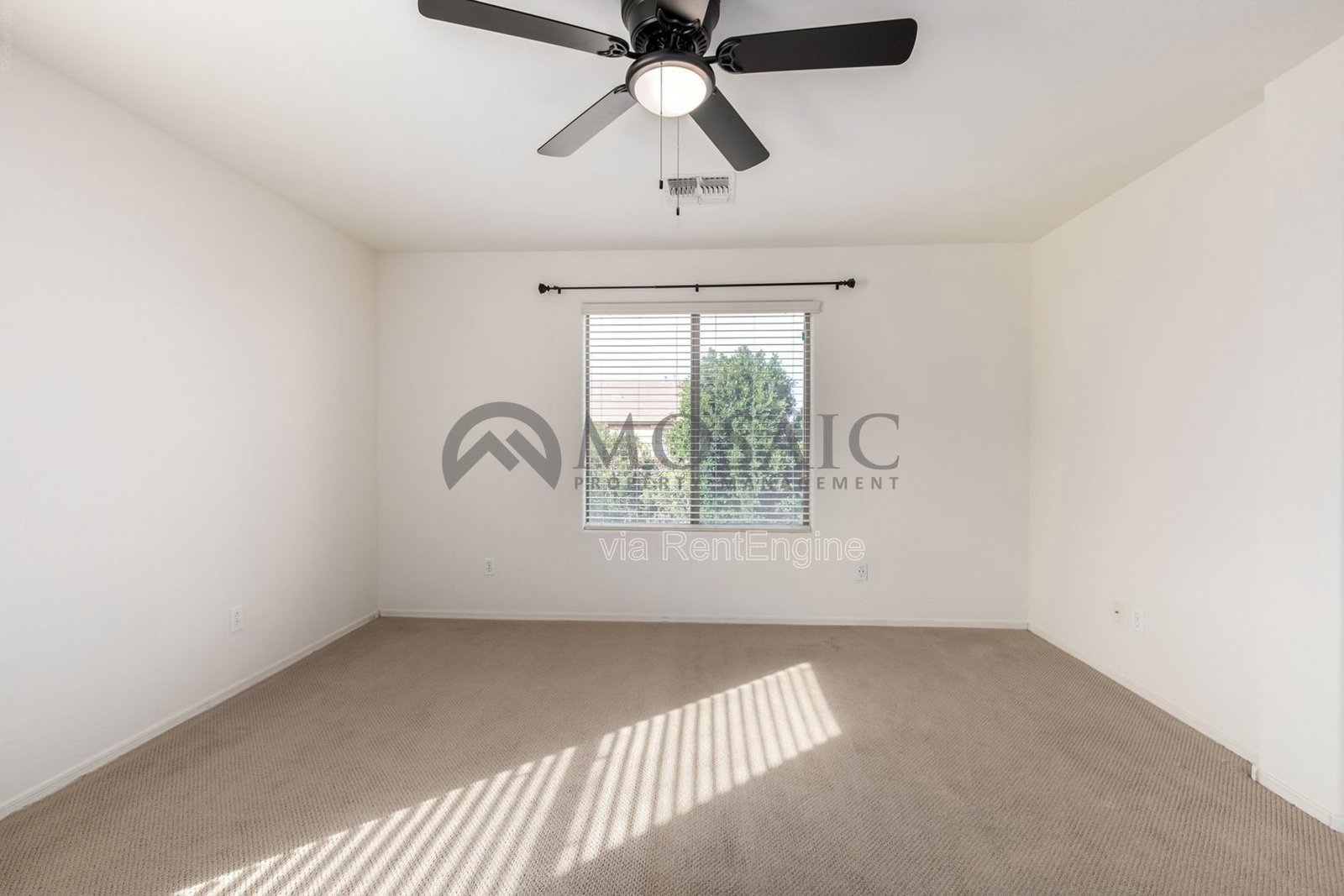Spacious 4-Bedroom Home with 3 Full Baths in Prime Gilbert Location! property image