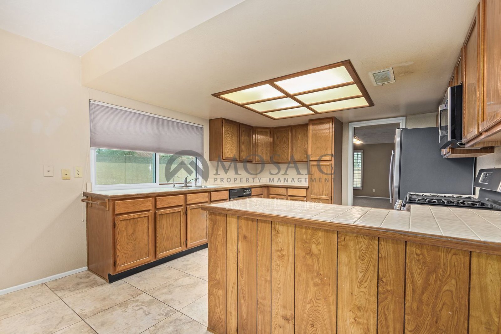 4 bed/2.5 bath with Private Pool for in Scottsdale! property image