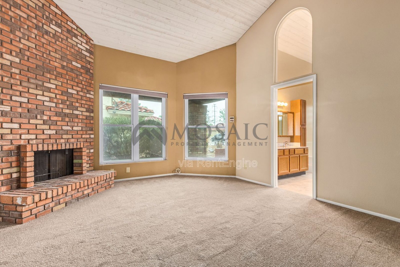 4 bed/2.5 bath with Private Pool for in Scottsdale! property image