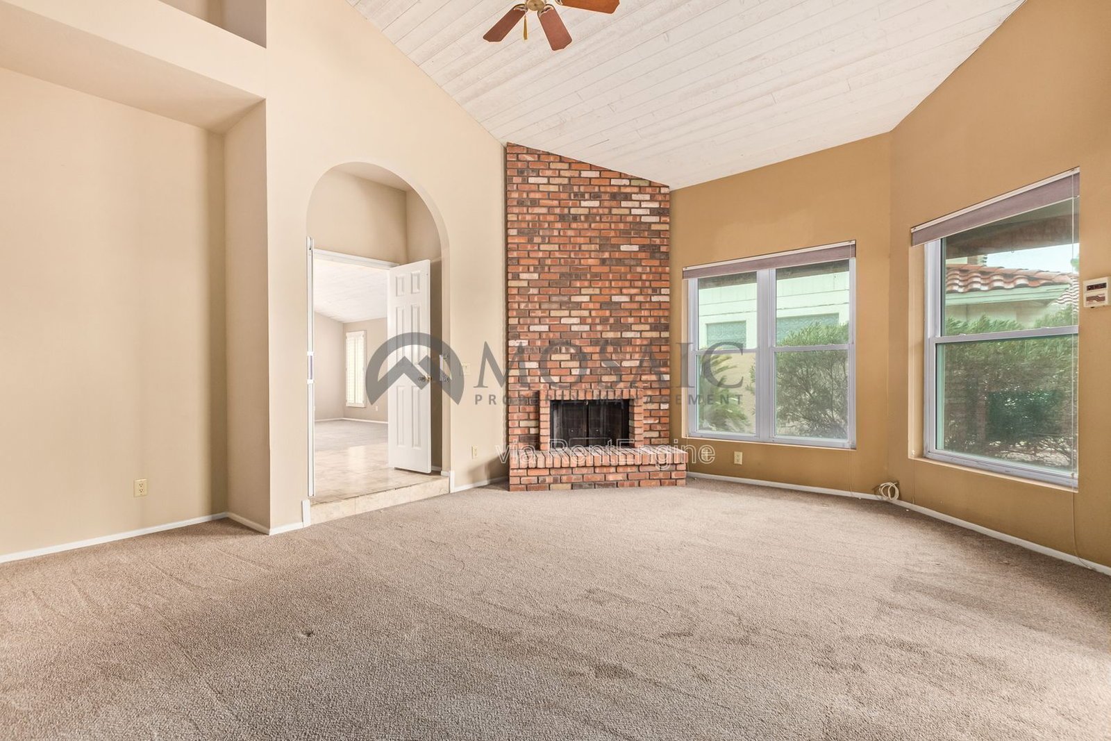 4 bed/2.5 bath with Private Pool for in Scottsdale! property image