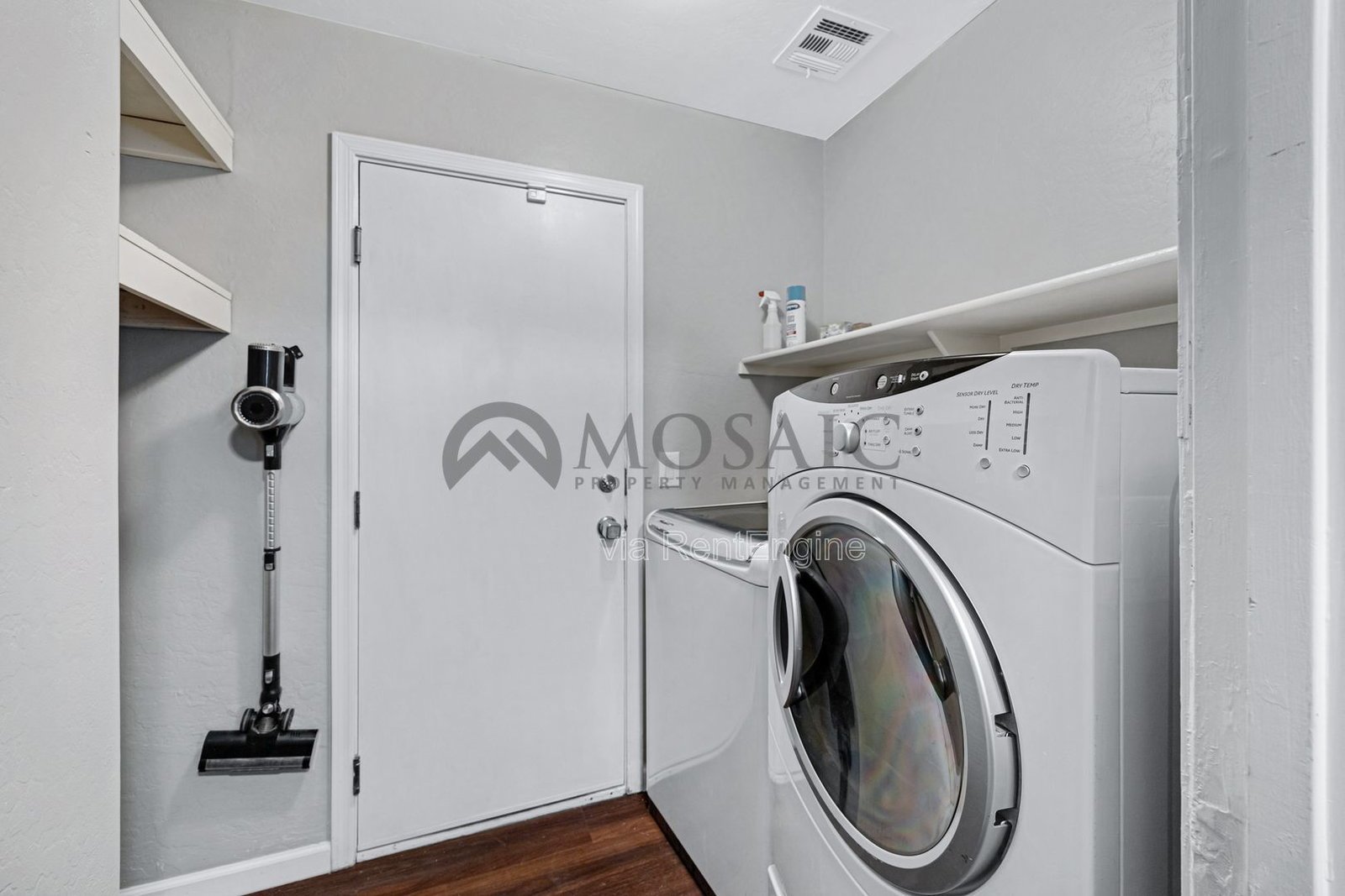Modern Tri-Level Townhome in Copper Leaf Community - 3 Bed / 2.5 Bath property image