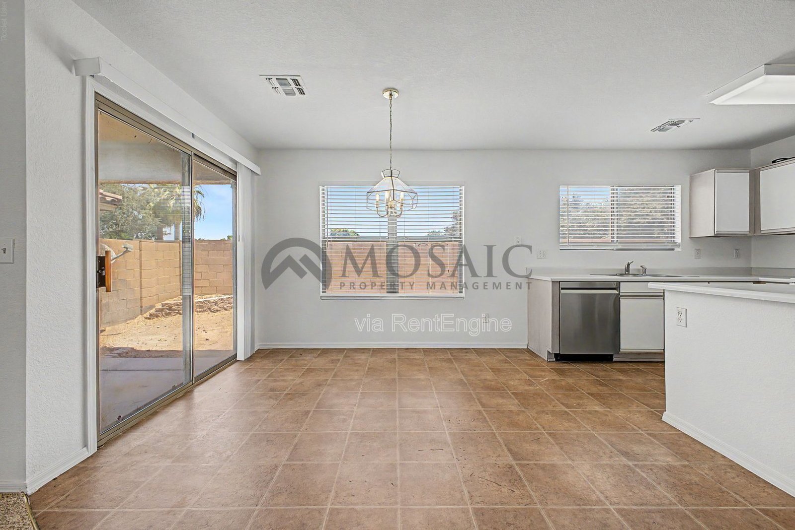 1,820 square feet of comfortable Chandler living! property image