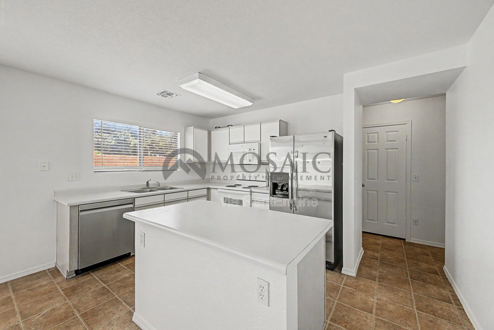 1,820 square feet of comfortable Chandler living! property image