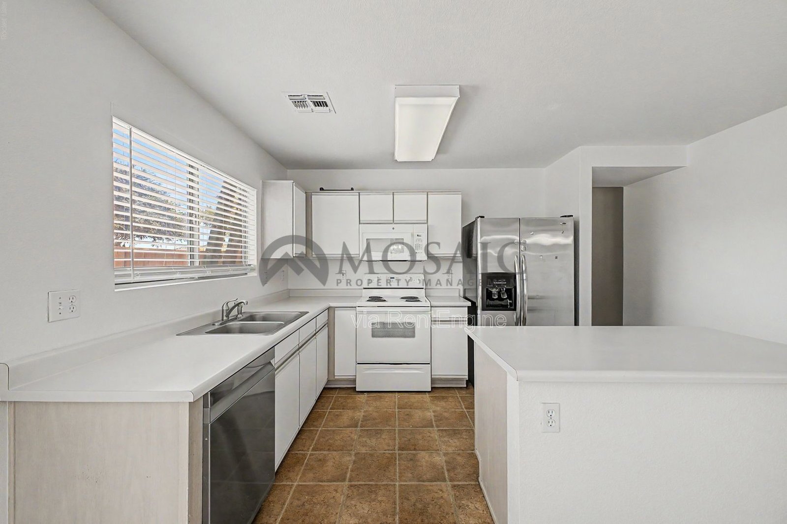1,820 square feet of comfortable Chandler living! property image