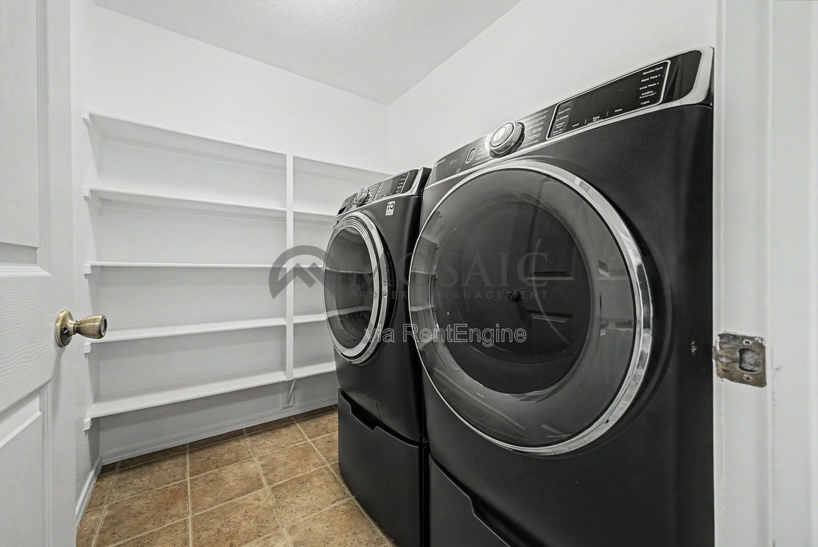 1,820 square feet of comfortable Chandler living! property image