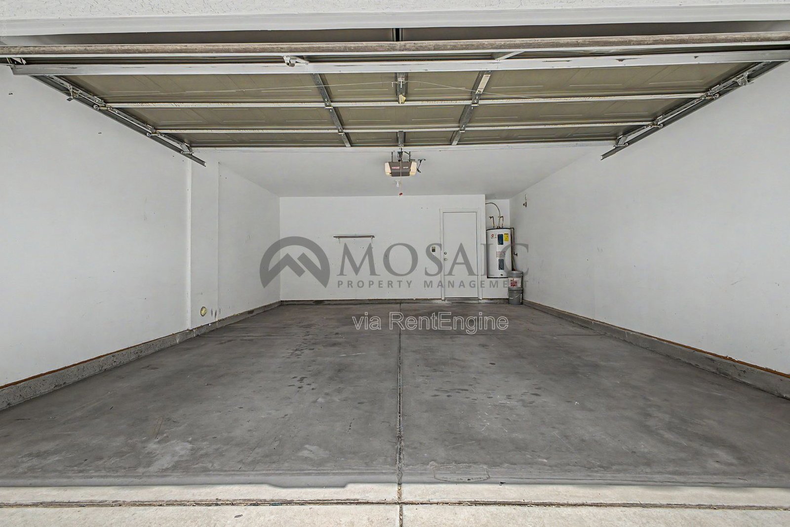 1,820 square feet of comfortable Chandler living! property image