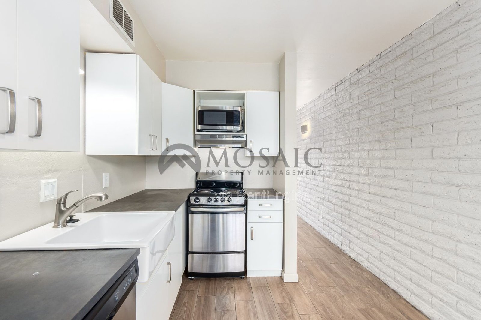 TRENDY condo in TEMPE!  SECTION 8 WELCOME! property image