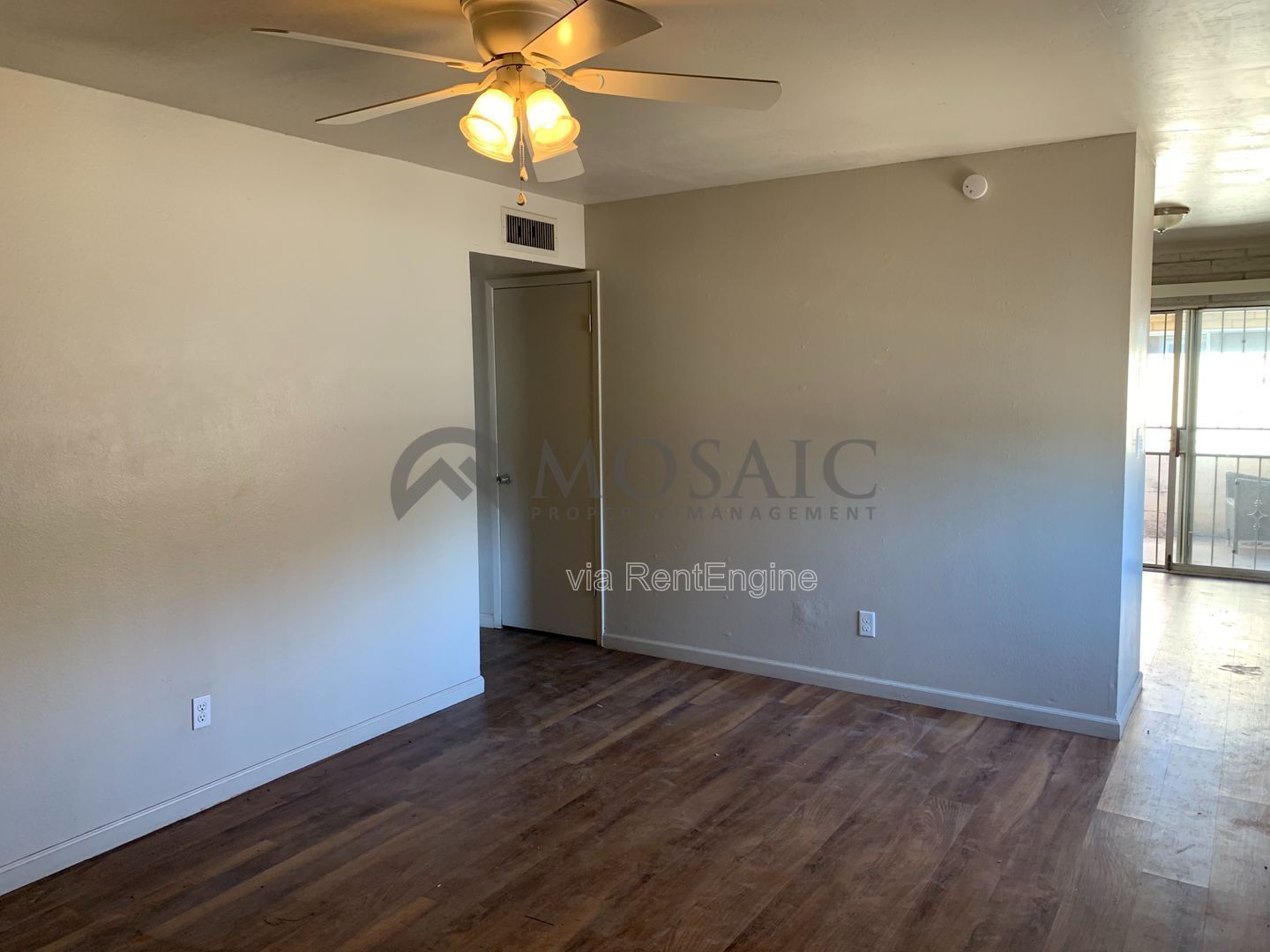 Beautiful affordable home in the heart of Tempe!     **Section 8 Accepted** property image