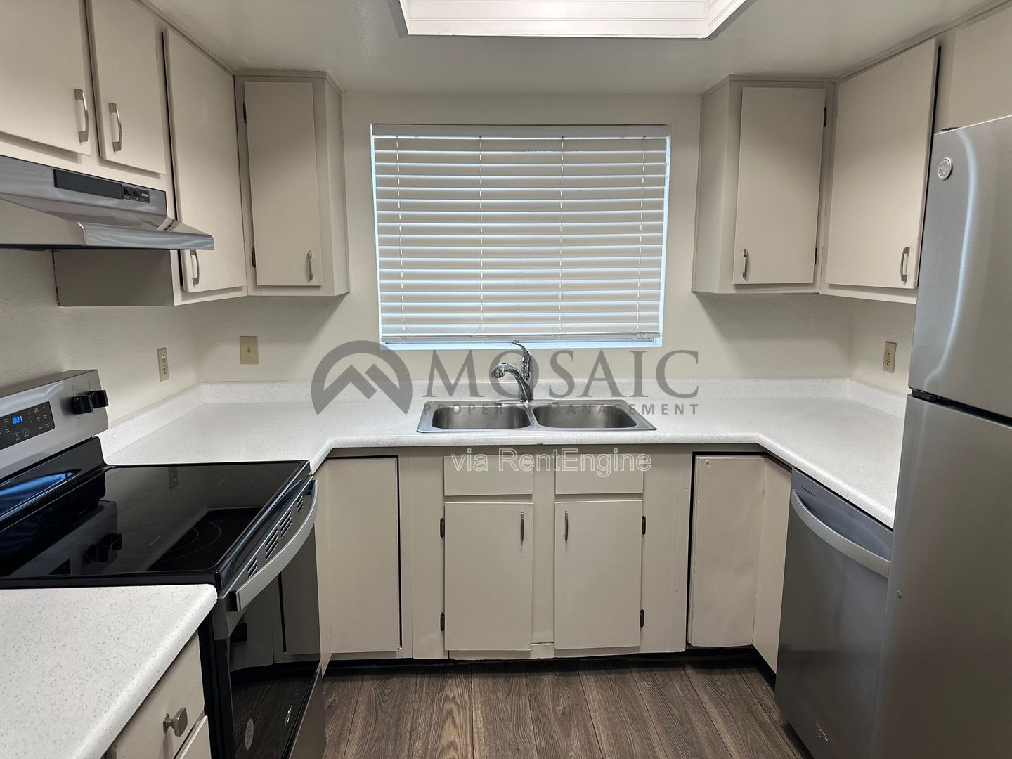 Completely Renovated 2-Bedroom, 1-Bathroom in Eloy – Don't Miss Out! property image