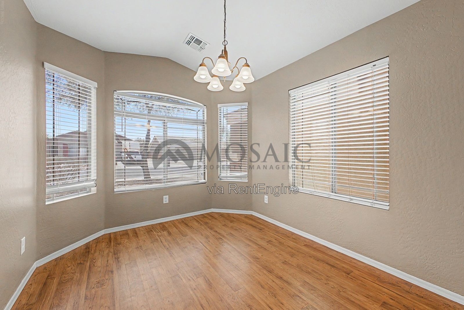 3 bedroom, 2 bathroom beautiful home in Casa Grande! property image