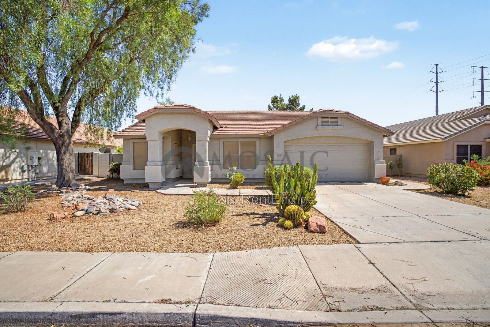 Newly upgraded Finley Farms 3 bed/2 bath With HUGE BACKYARD! property image