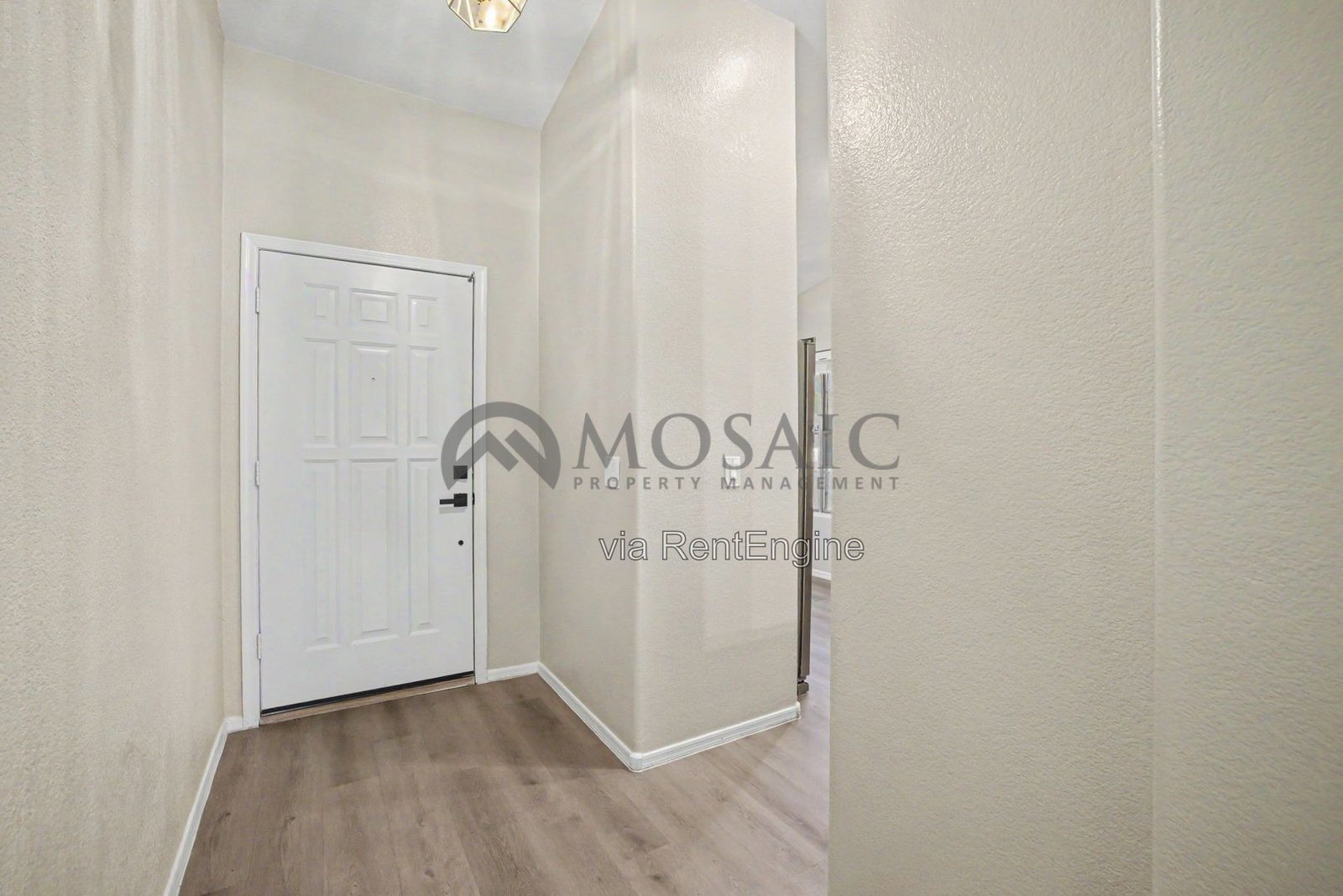 Newly upgraded Finley Farms 3 bed/2 bath With HUGE BACKYARD! property image