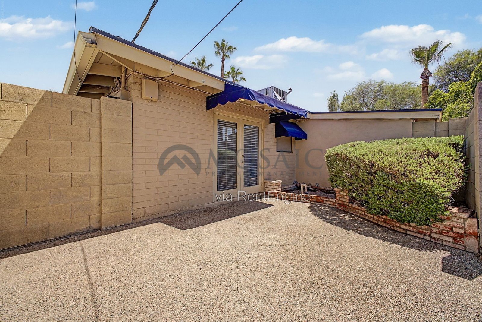 Sunshine, splashing, and a backyard built for it! property image