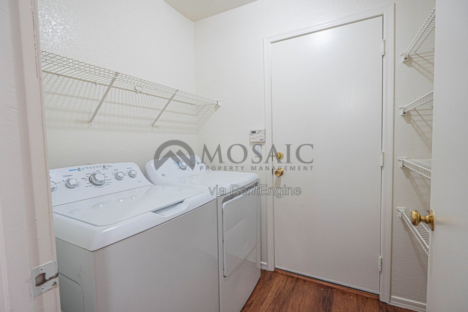 Perfect 3 bed/2 bath home in Johnson Ranch! property image