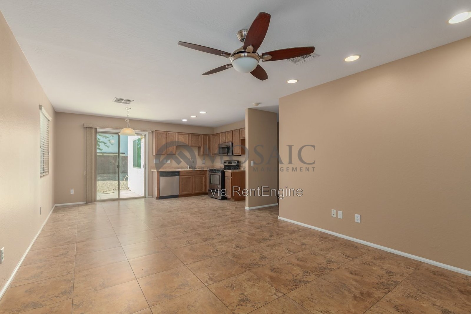 COZY 3 Bedroom/2 Bath Home in San Tan Valley property image