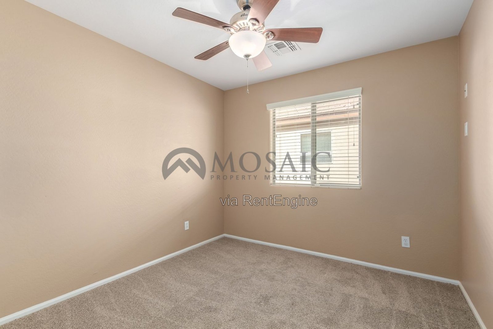 COZY 3 Bedroom/2 Bath Home in San Tan Valley property image
