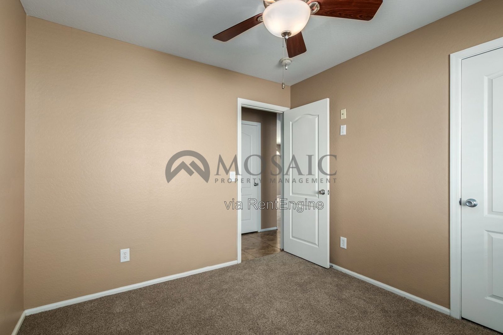 COZY 3 Bedroom/2 Bath Home in San Tan Valley property image