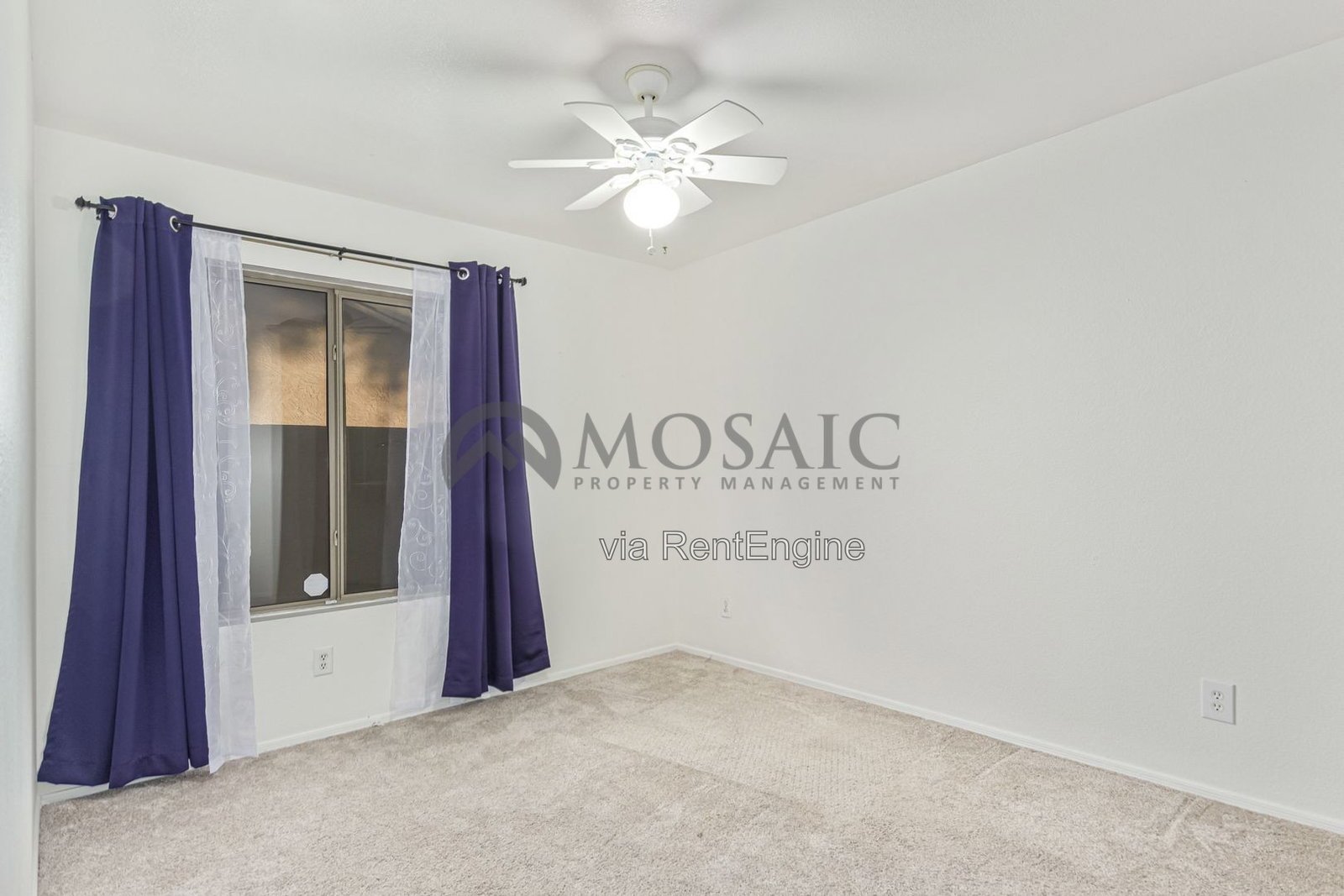Lovely 3 bed/2 bath home in Surprise property image