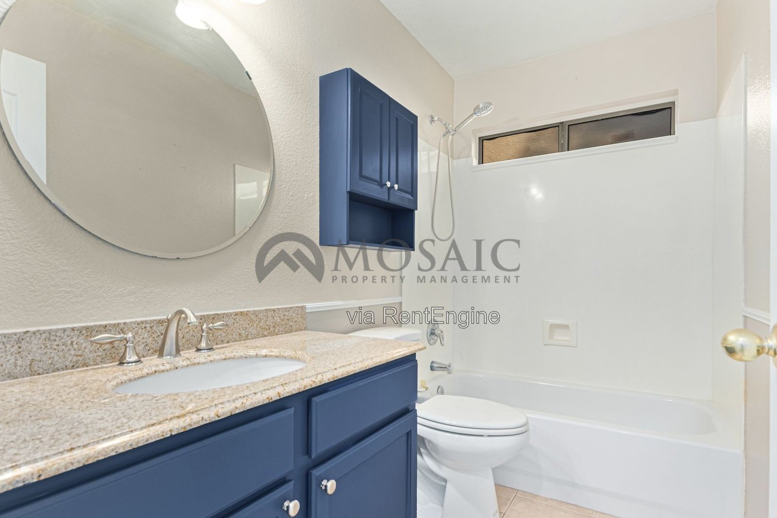 Lovely 3 bed/2 bath home in Surprise property image