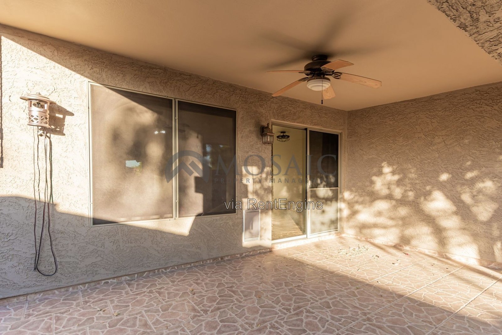 Lovely 3 bed/2 bath home in Surprise property image