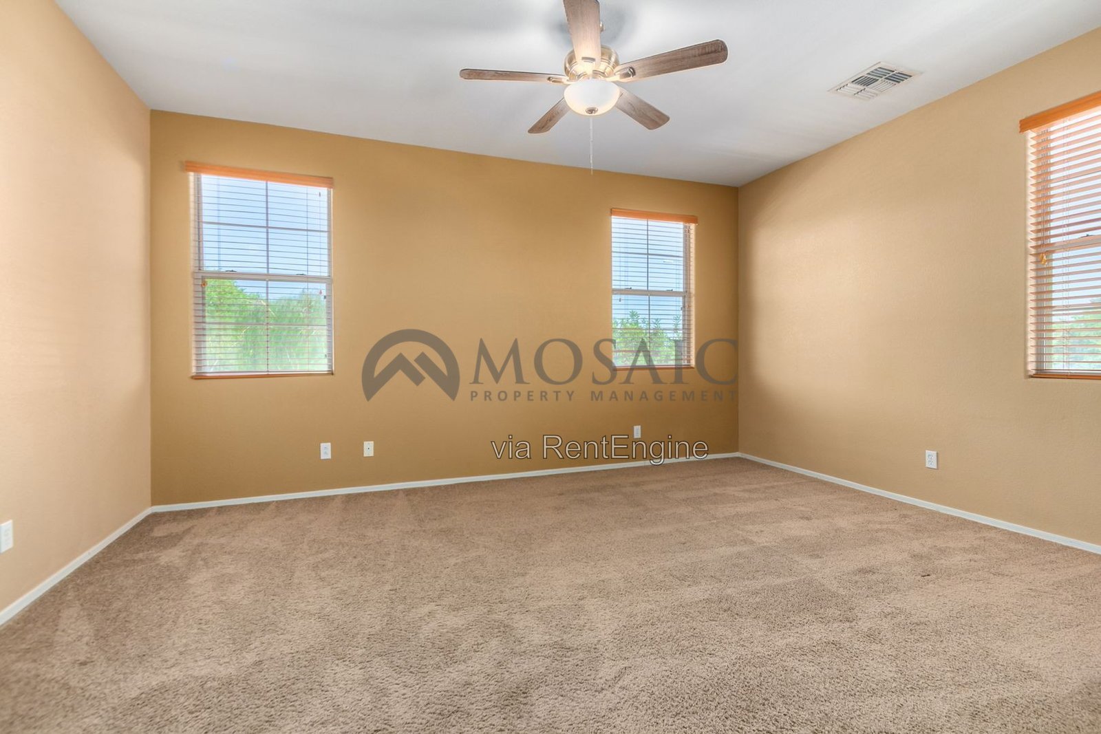 2/2 Townhome in Mesa! property image