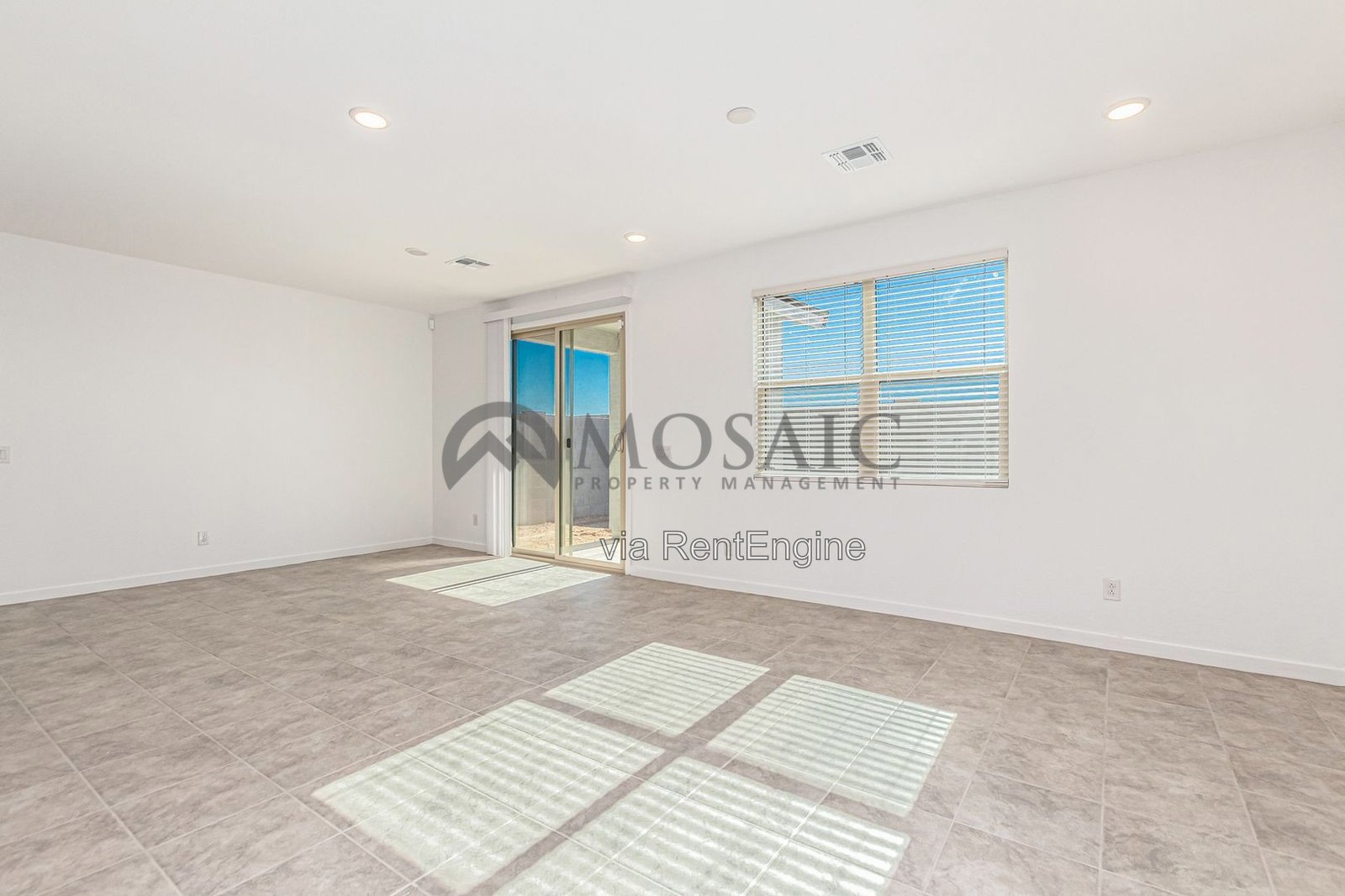 CHARMING MODERN 3 bed/2bath home! property image