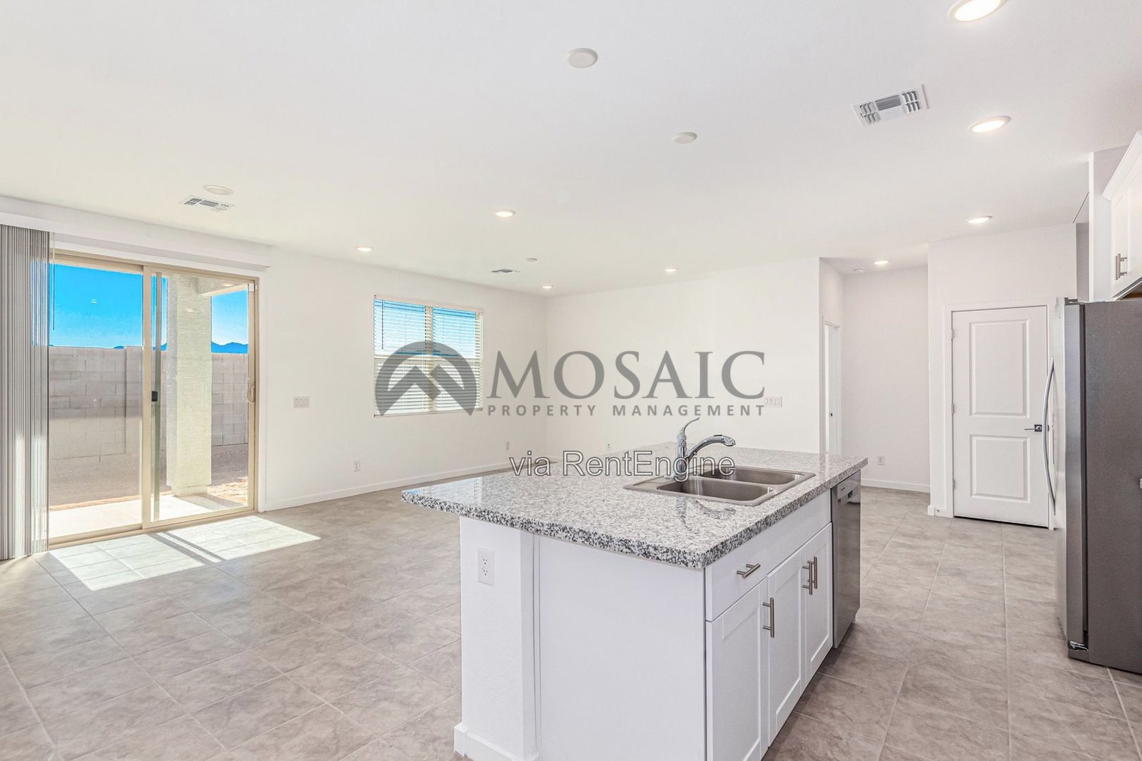 CHARMING MODERN 3 bed/2bath home! property image