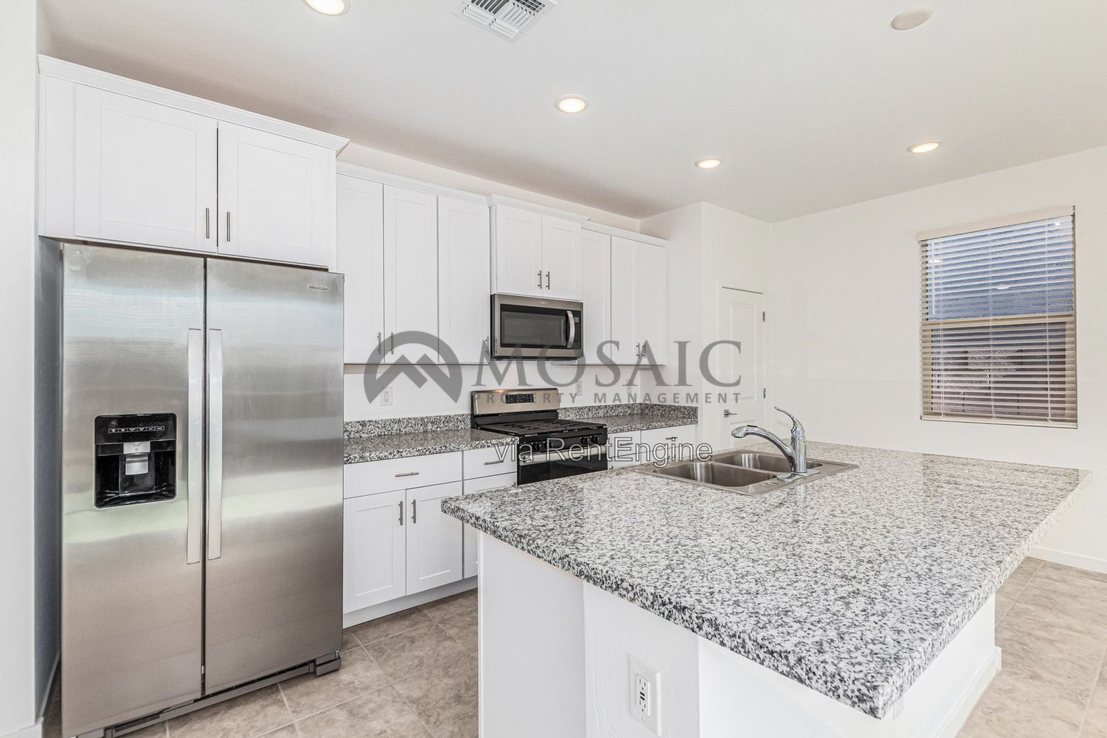 CHARMING MODERN 3 bed/2bath home! property image