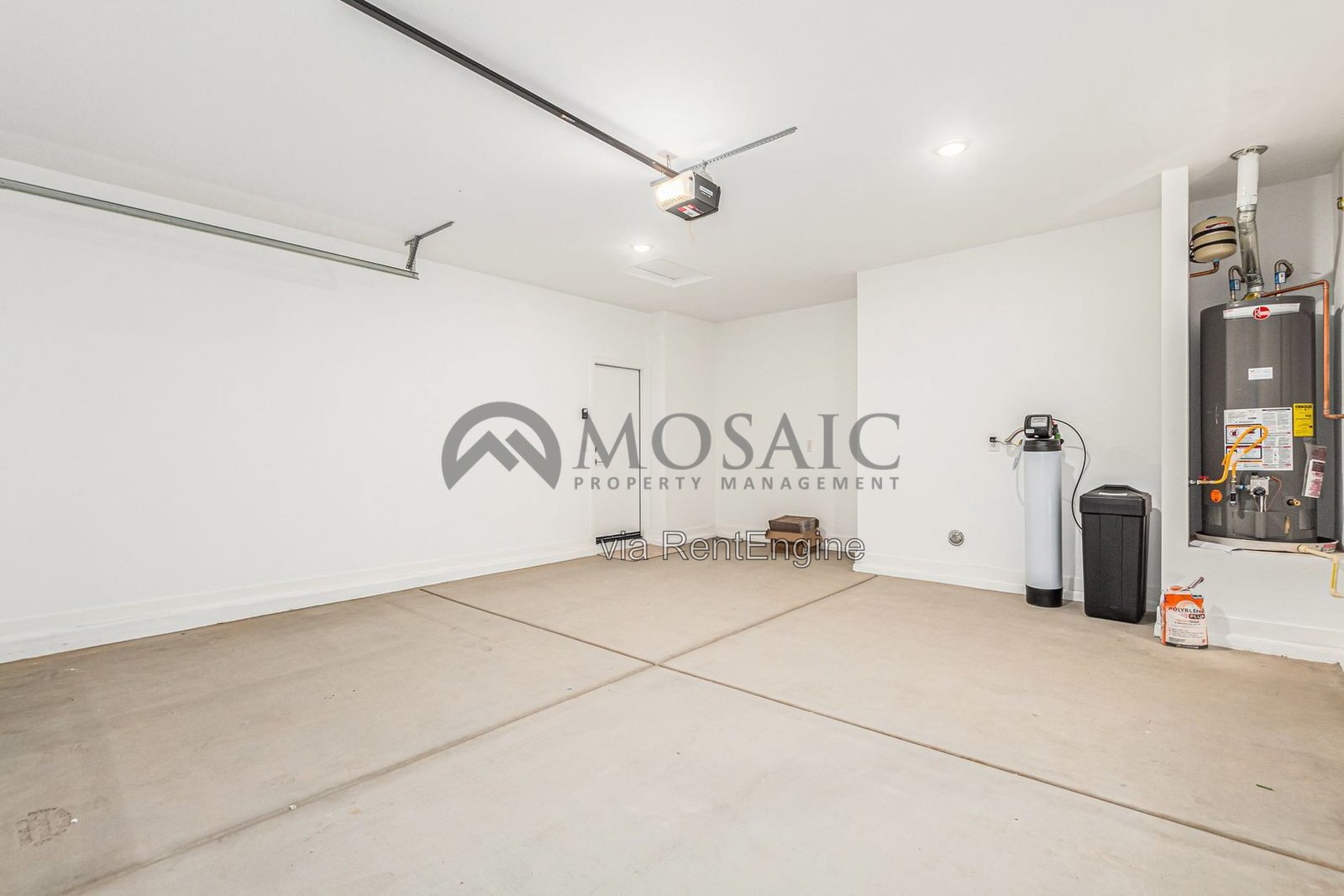 CHARMING MODERN 3 bed/2bath home! property image