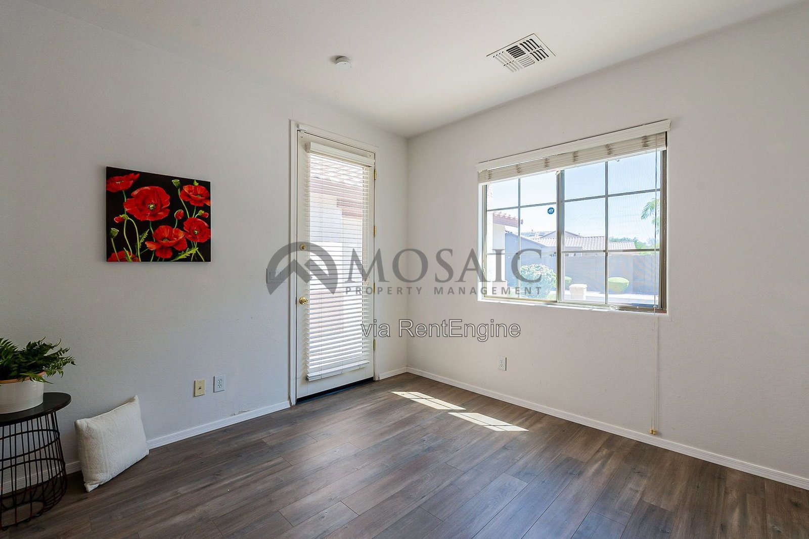 Gorgeous 3br/2b Home Plus Den and CASITA!! property image