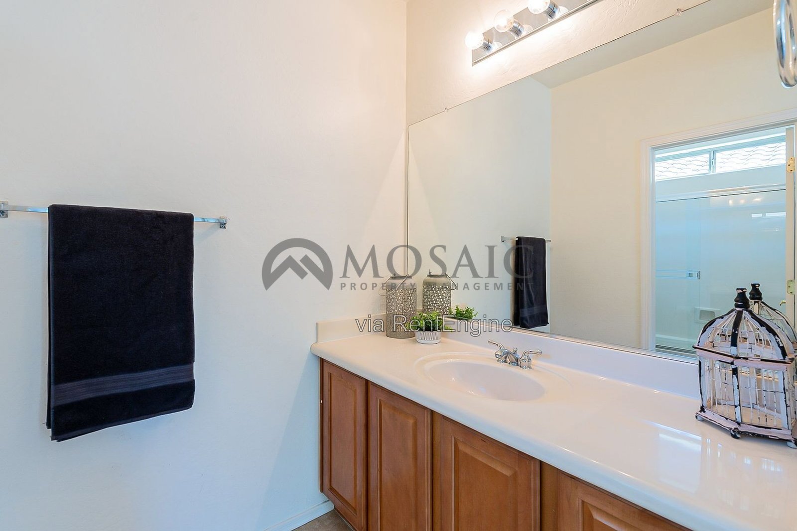 Gorgeous 3br/2b Home Plus Den and CASITA!! property image
