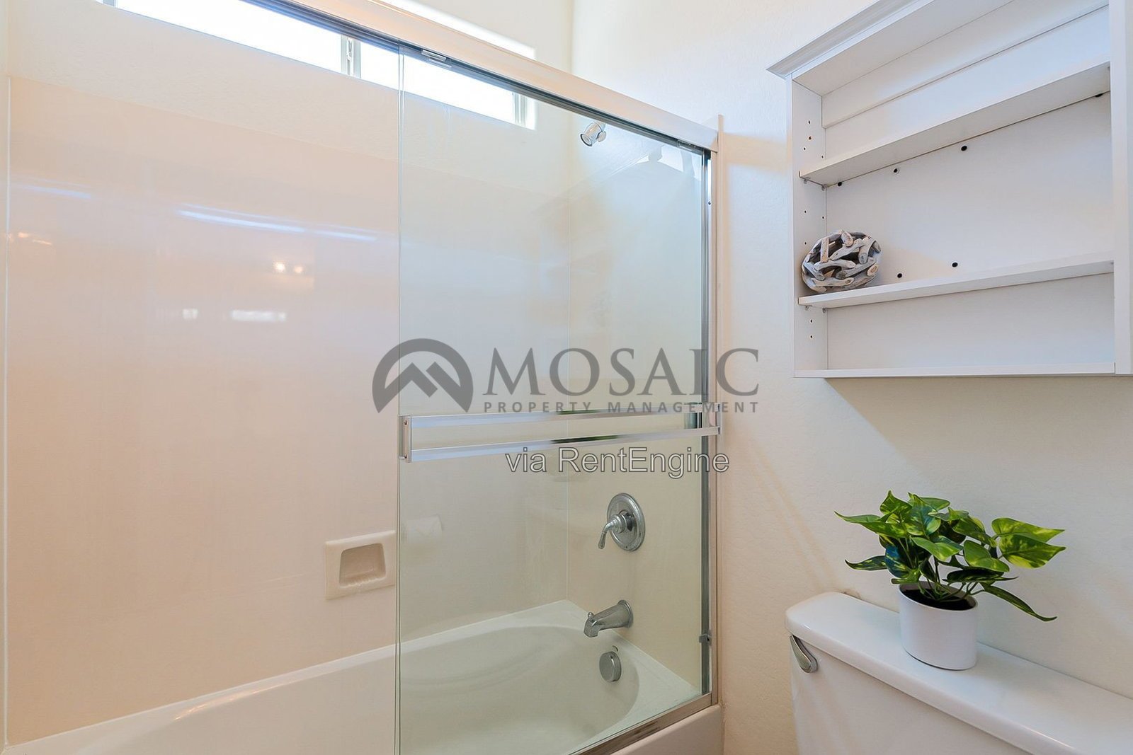 Gorgeous 3br/2b Home Plus Den and CASITA!! property image