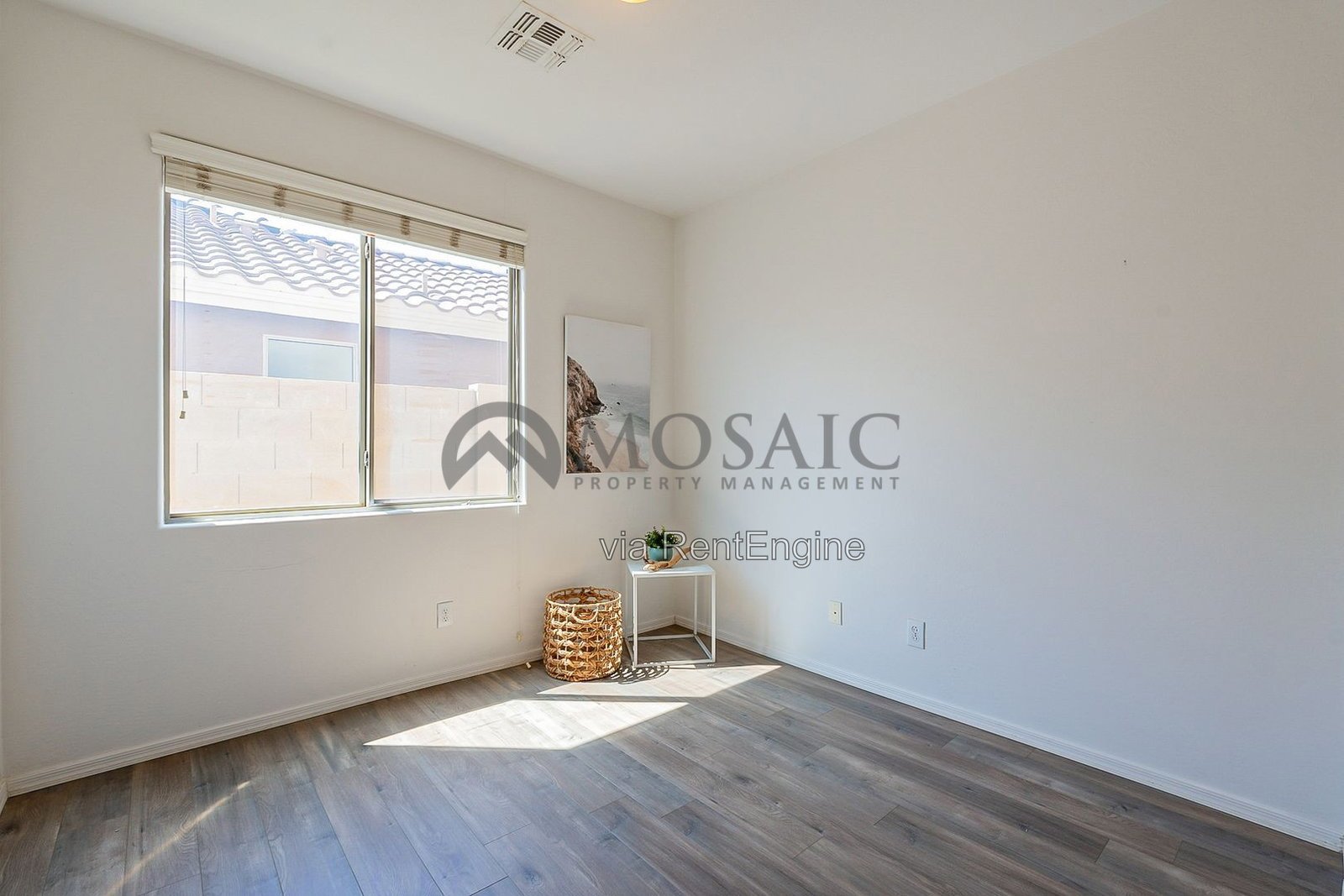 Gorgeous 3br/2b Home Plus Den and CASITA!! property image