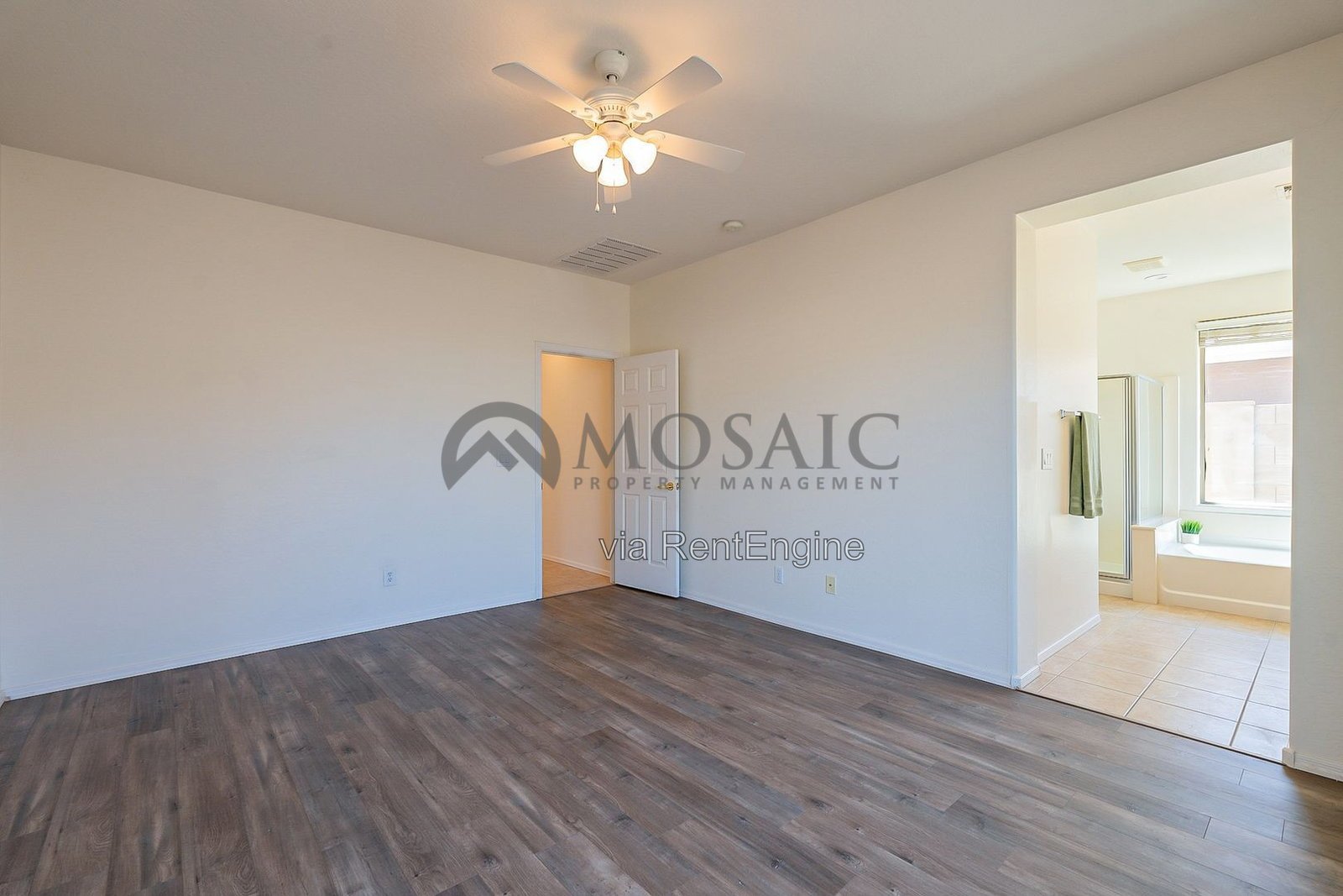 Gorgeous 3br/2b Home Plus Den and CASITA!! property image
