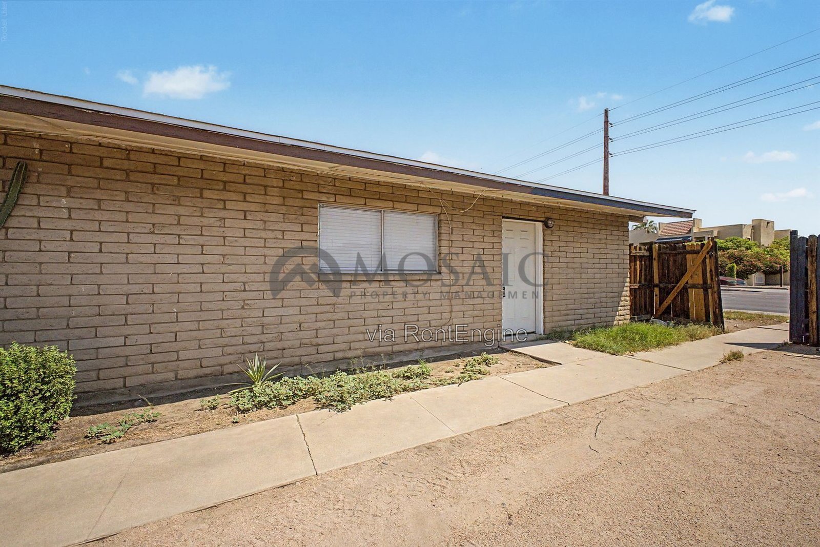 Beautiful affordable home in the heart of Tempe!     **Section 8 Accepted** property image