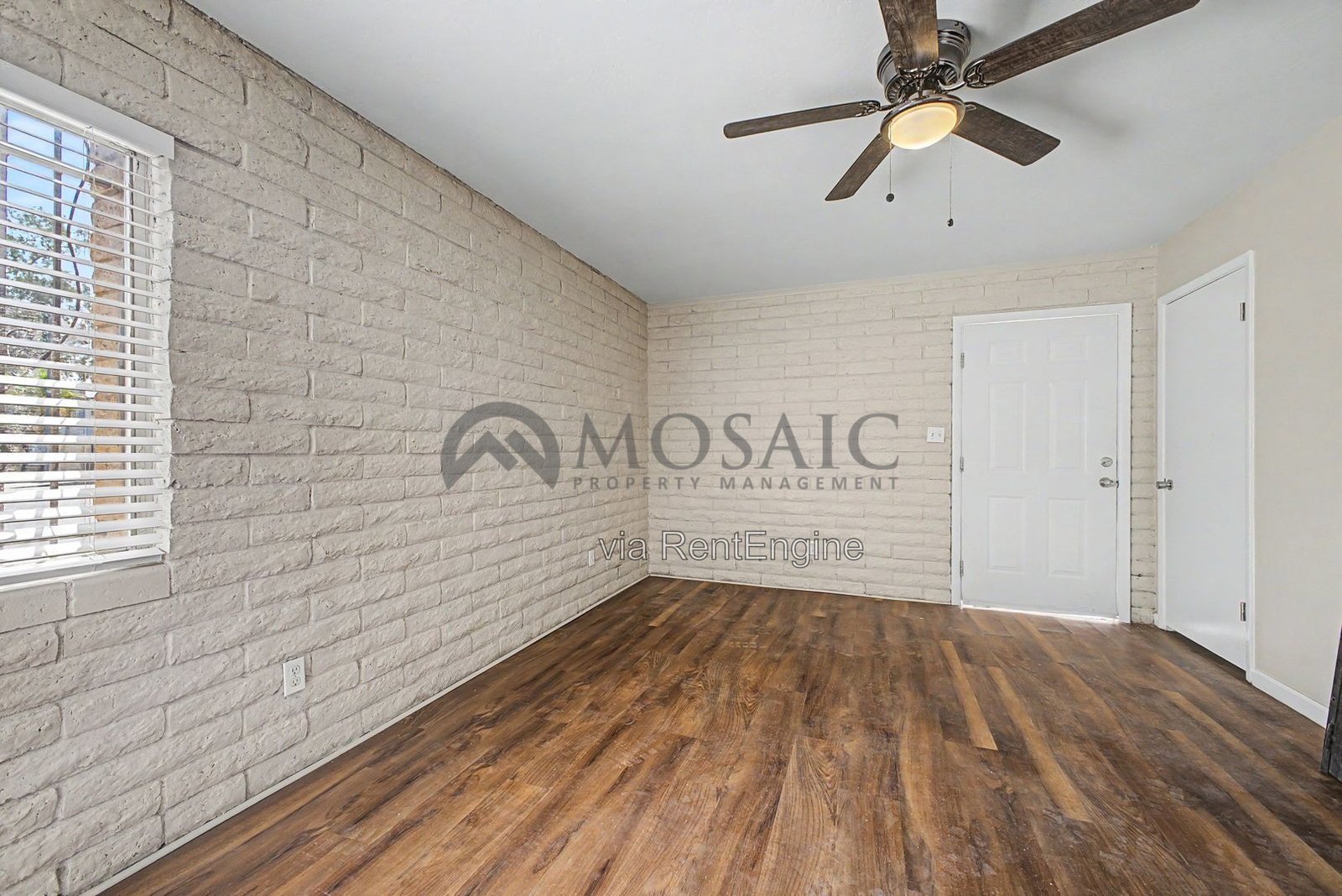 Beautiful affordable home in the heart of Tempe!     **Section 8 Accepted** property image