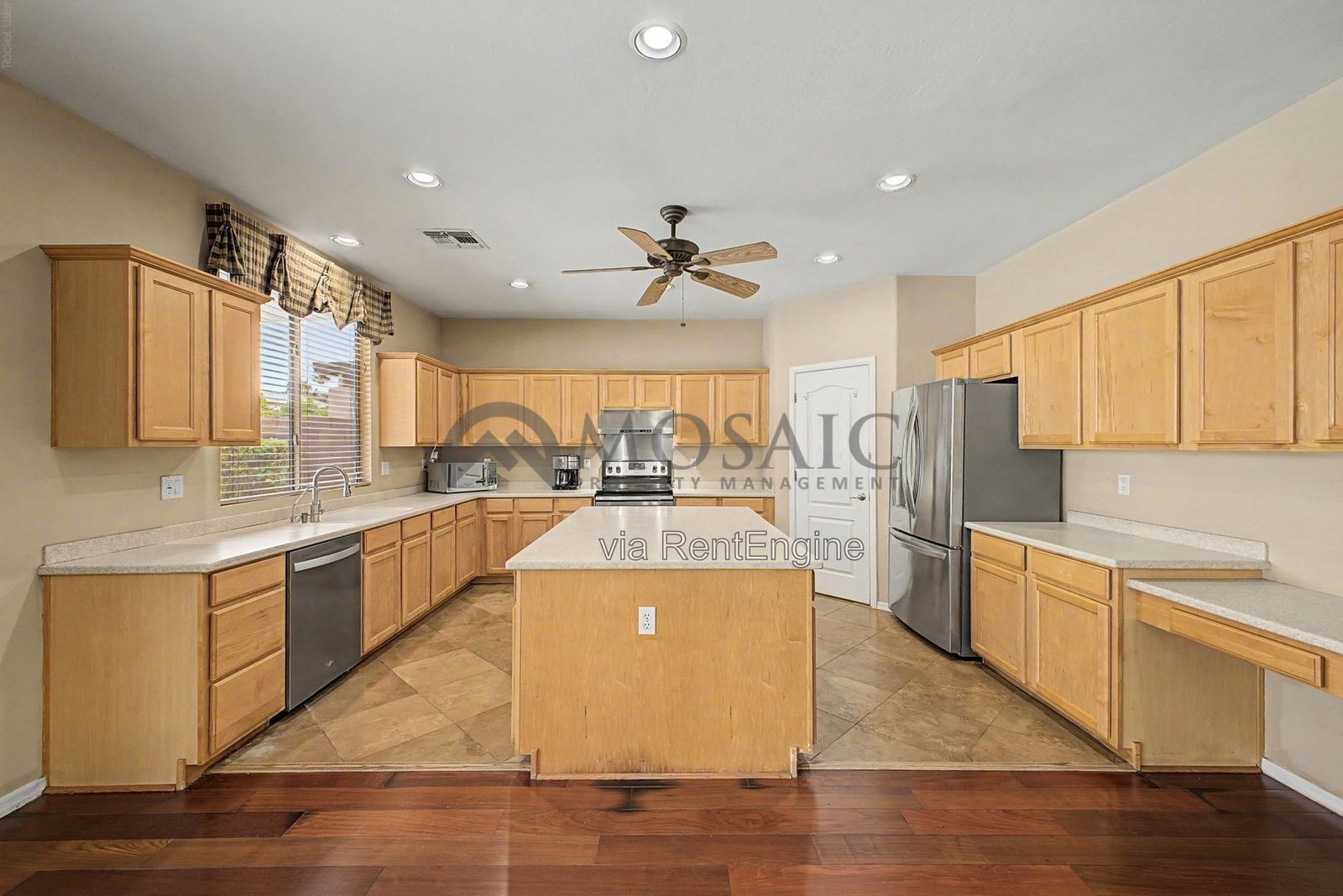 5 Bedroom in Chandler with Pool!! property image