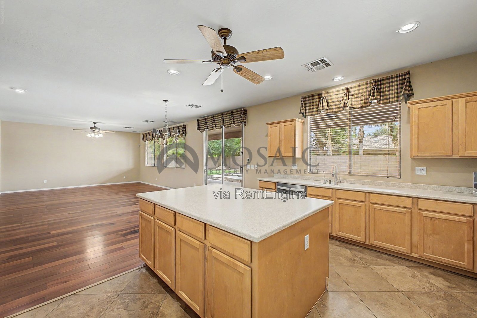 5 Bedroom in Chandler with Pool!! property image