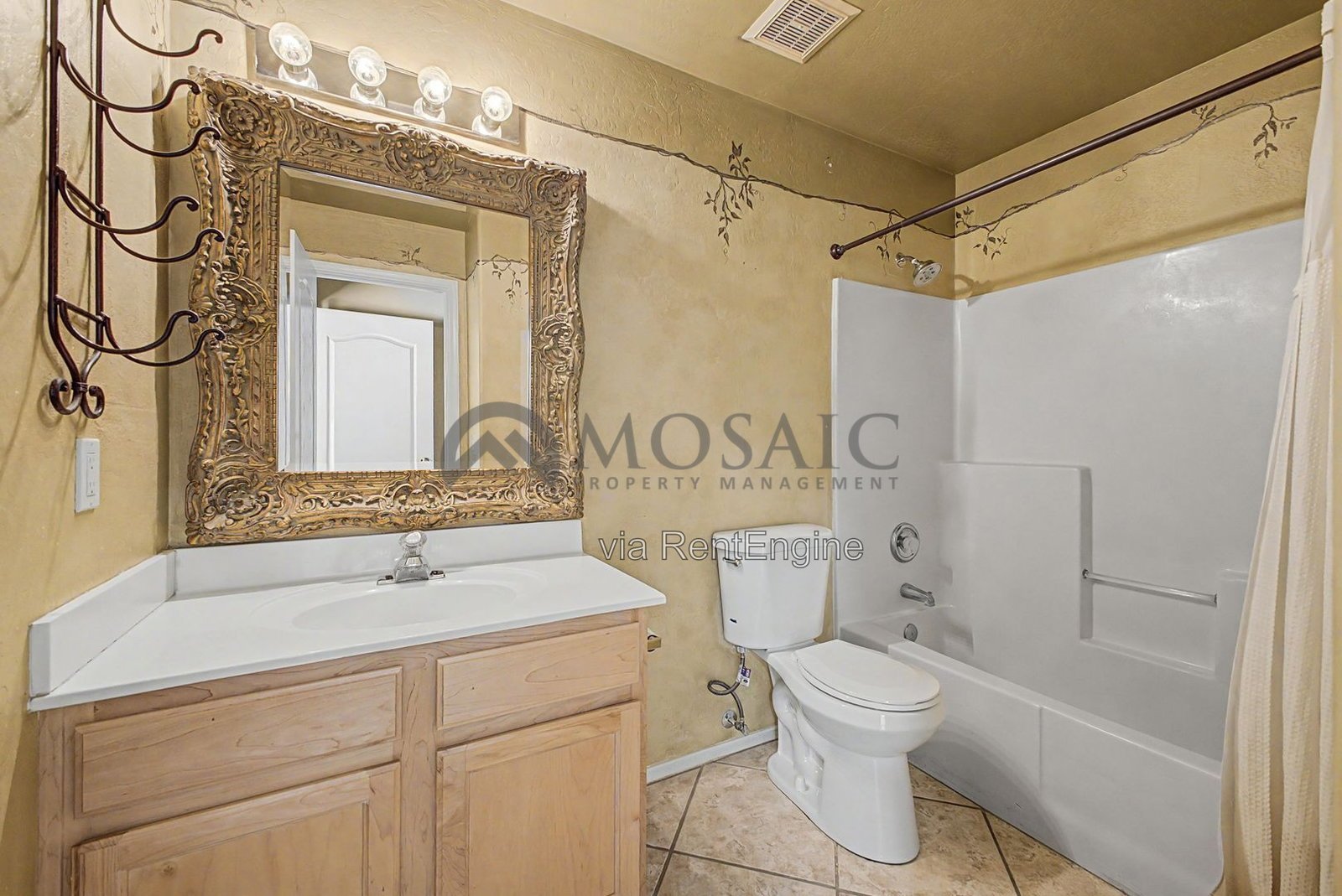 5 Bedroom in Chandler with Pool!! property image