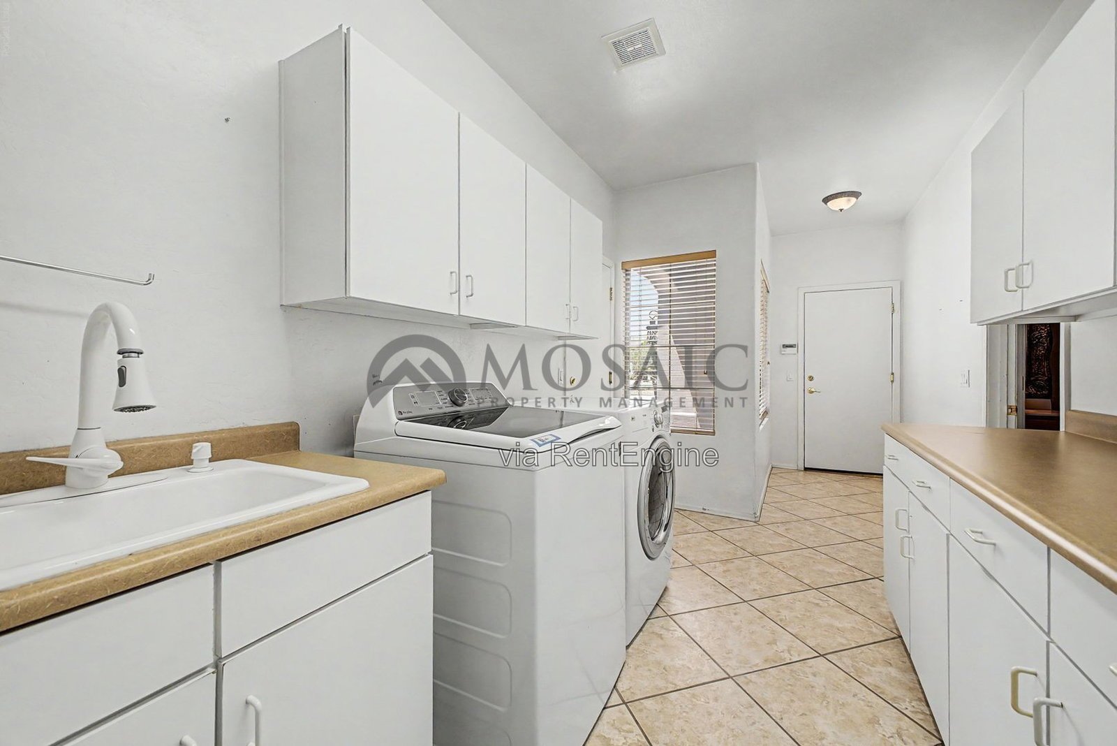 5 Bedroom in Chandler with Pool!! property image