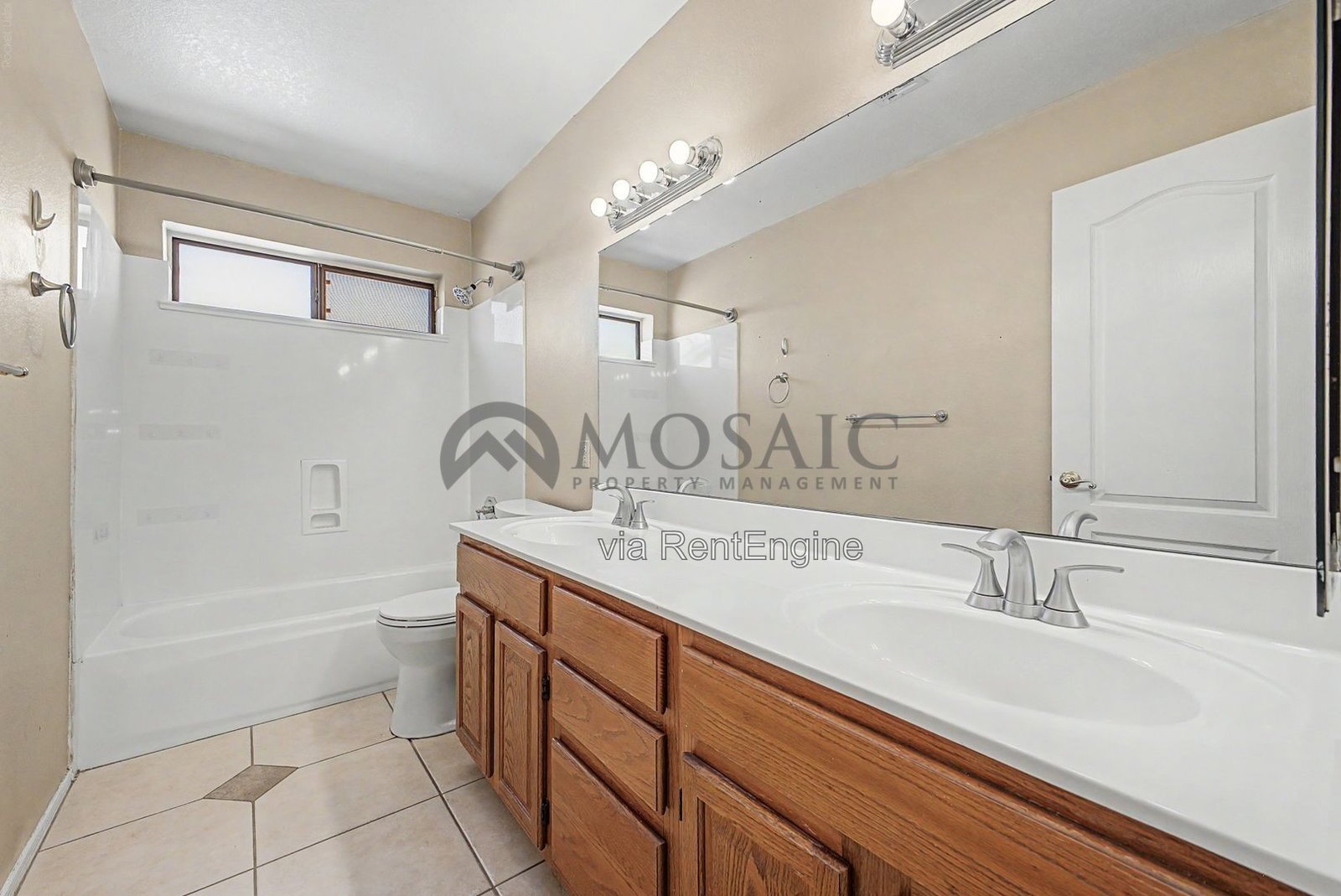 Sprawling  Val Vista Lakes 4 Bed, 3 Bath Home with Resort-Style Backyard! property image